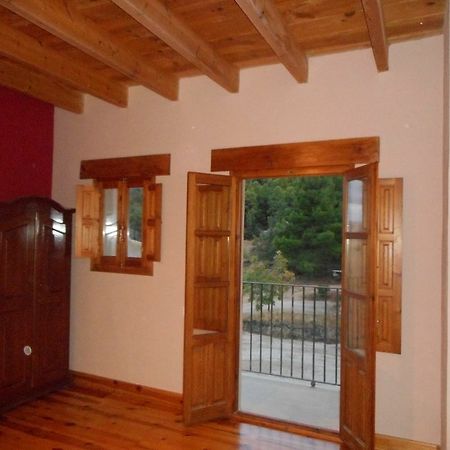 Mas De La Creu Hotel Valderrobres Luaran gambar